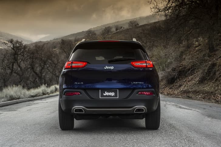 New Jeep Cherokee photo gallery